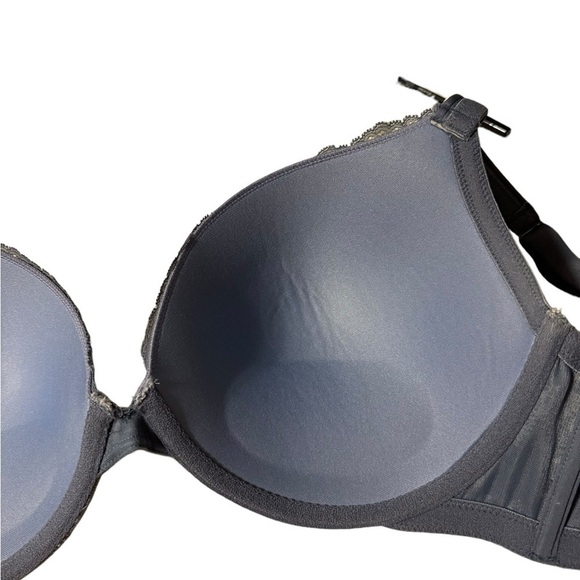 Cacique Boost Plunge Bra Size 46C - Picture 4 of 6